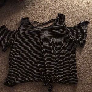 black shoulderless crop top